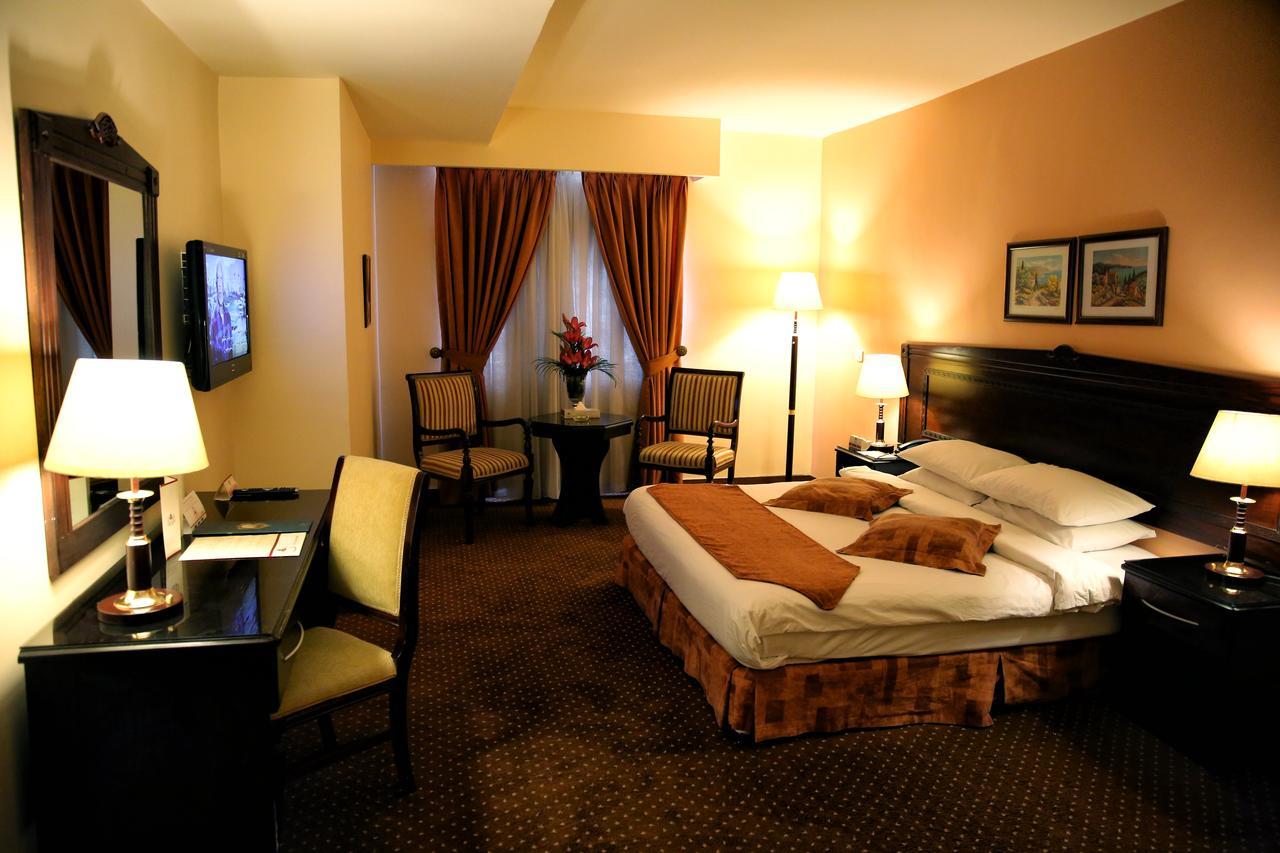 Al Fanar Palace Hotel And Suites Amman Exterior foto