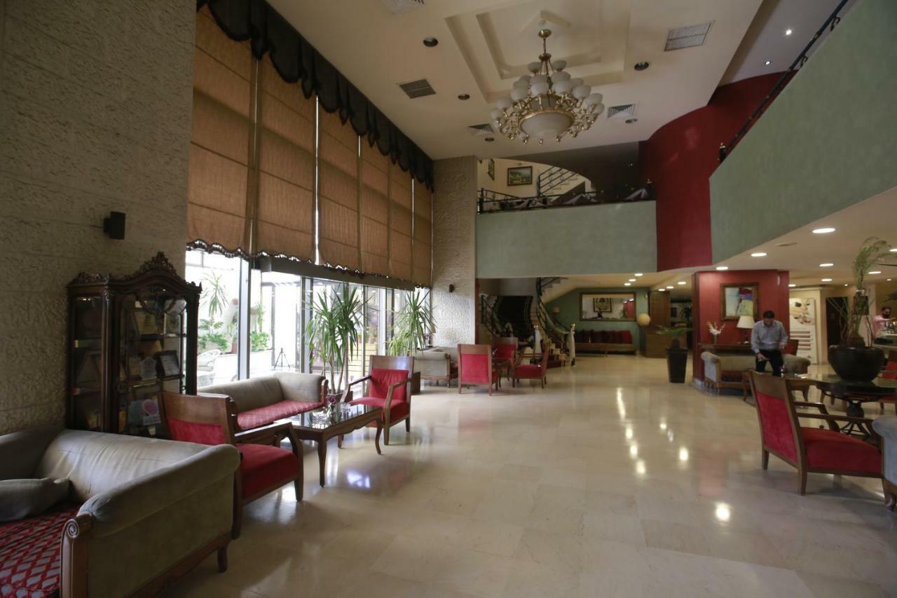 Al Fanar Palace Hotel And Suites Amman Exterior foto